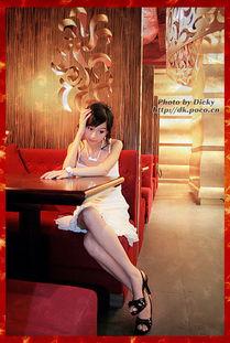 国产女竞技泳衣图片视频,科技与美学的完美融合